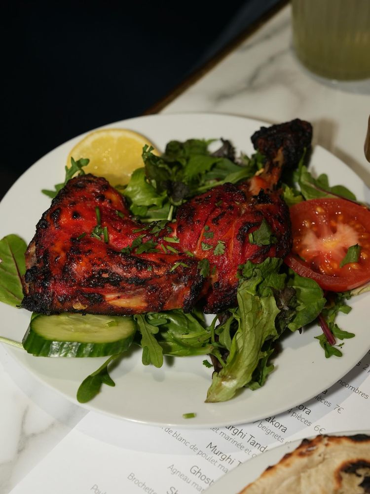 Cuisse de poulet tandoori sur salade